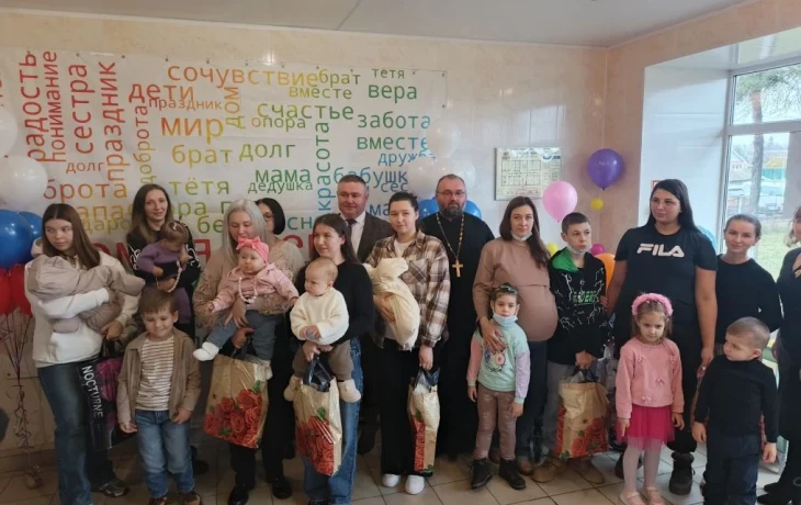 Торжественное открытие пункта проката предметов первой необходимости для малышей до полутора лет. Торжественное открытие пункта проката предметов первой необходимости для малышей до полутора лет.