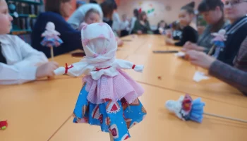 Изготовление народной куклы &laquo;Хороводница&raquo;.