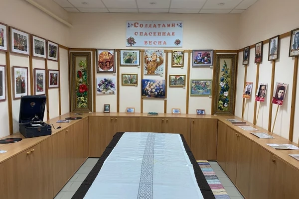 Выставка &laquo;Солдатами спасенная весна&raquo;