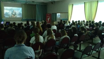 Показ &nbsp;весёлого сказочного фильма "Баба Яга спасает мир"
