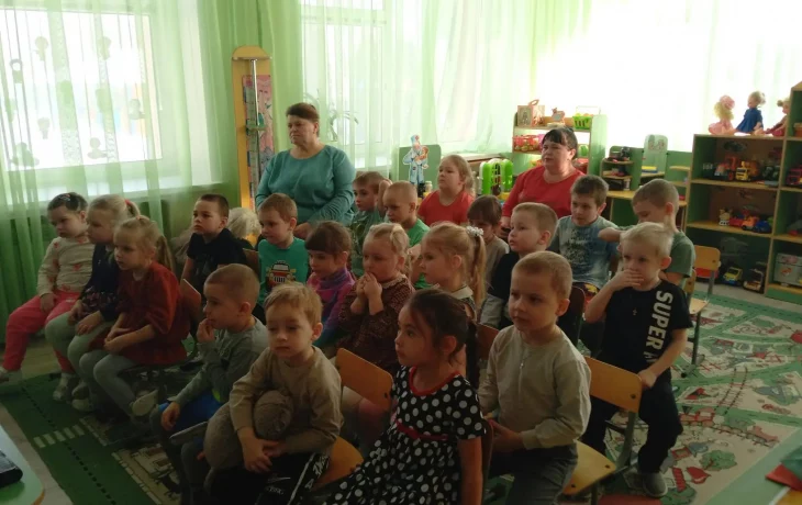 Кинопоказ в детском саду &laquo;Дюймовочка"