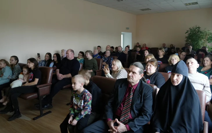 Чествование волонтерской группы «НИКТО, КРОМЕ НАС». Чествование волонтерской группы «НИКТО, КРОМЕ НАС».